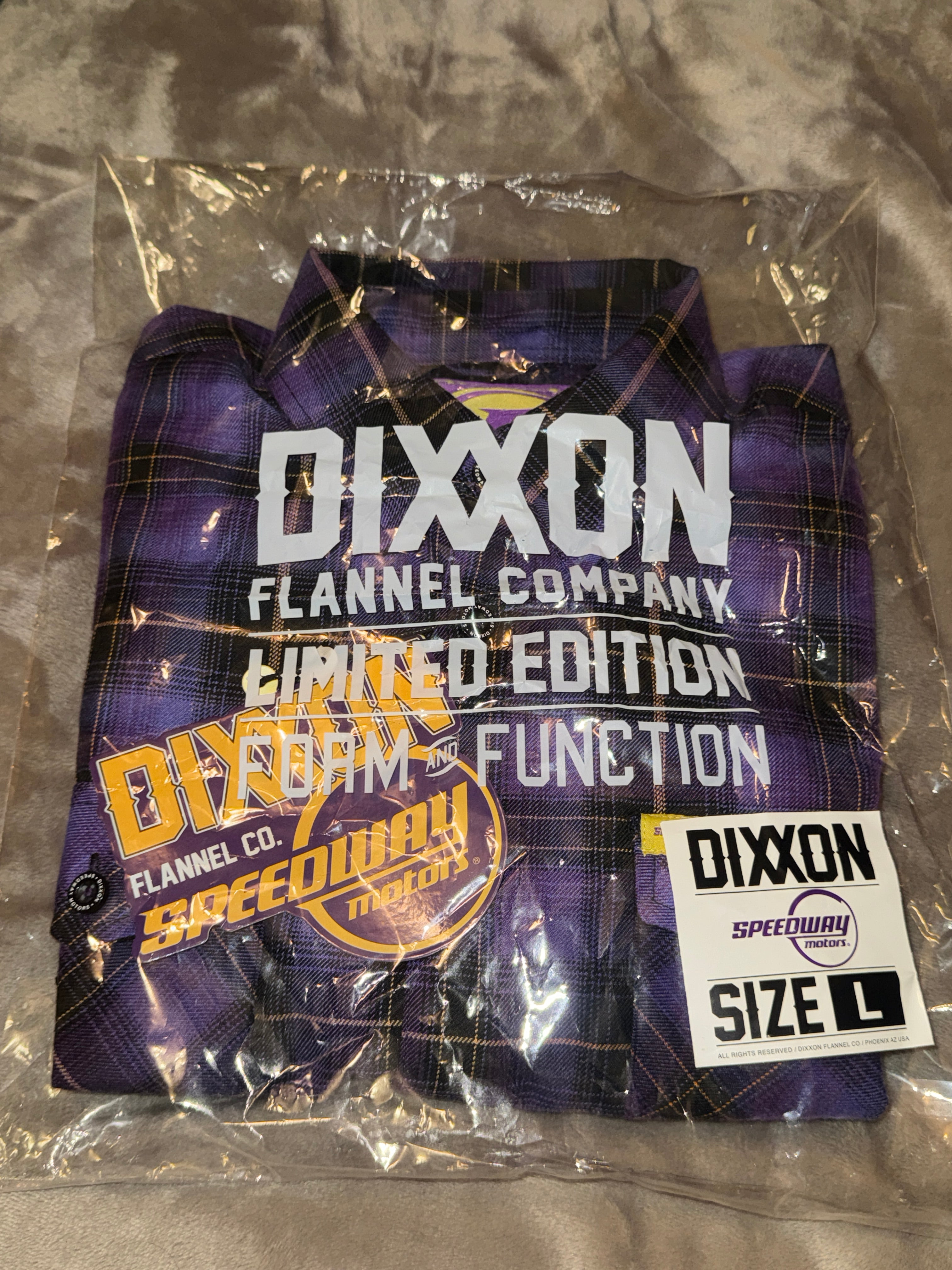 Dixxon Flannel The Speedway Limited Edition - Mens Size L - Great Condition