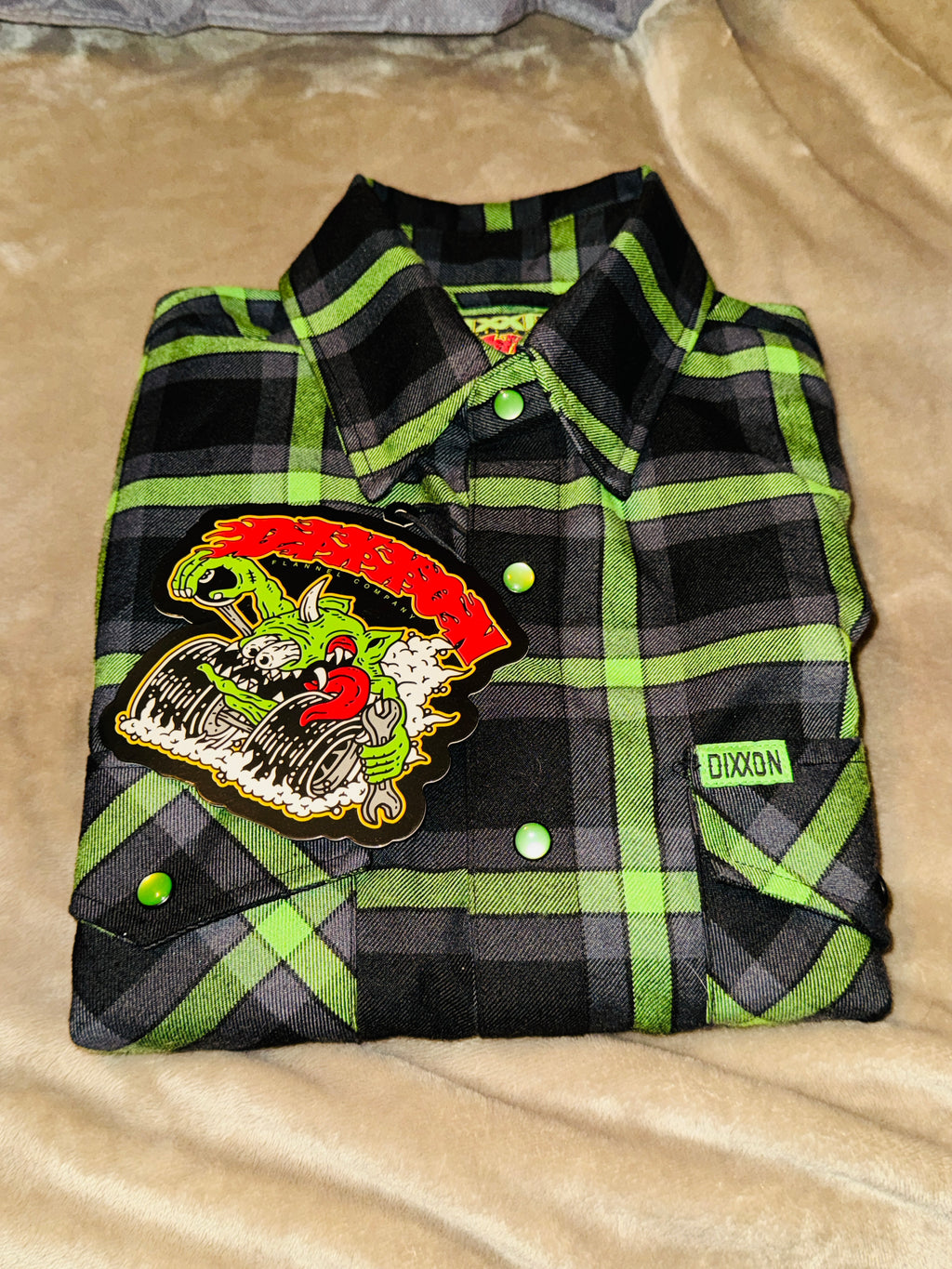 Dixxon Flannel - The Shifter - Limited Edition - Mens Size L - Great Condition