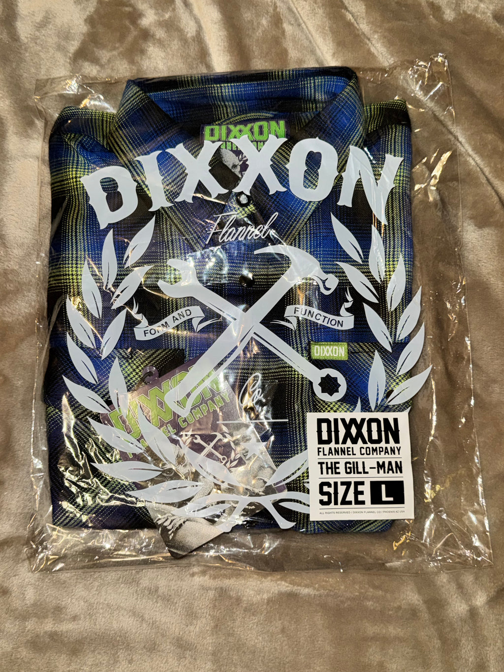 DIXXON Flannel The Gill-Man Men's LARGE Snap Plaid Shirt Horror Series