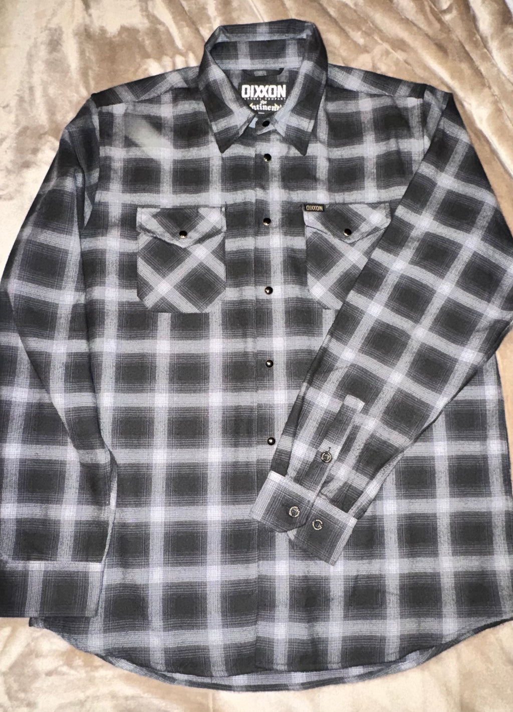 DIXXON Flannel Continental 10 Years Strong  Mens Size Large