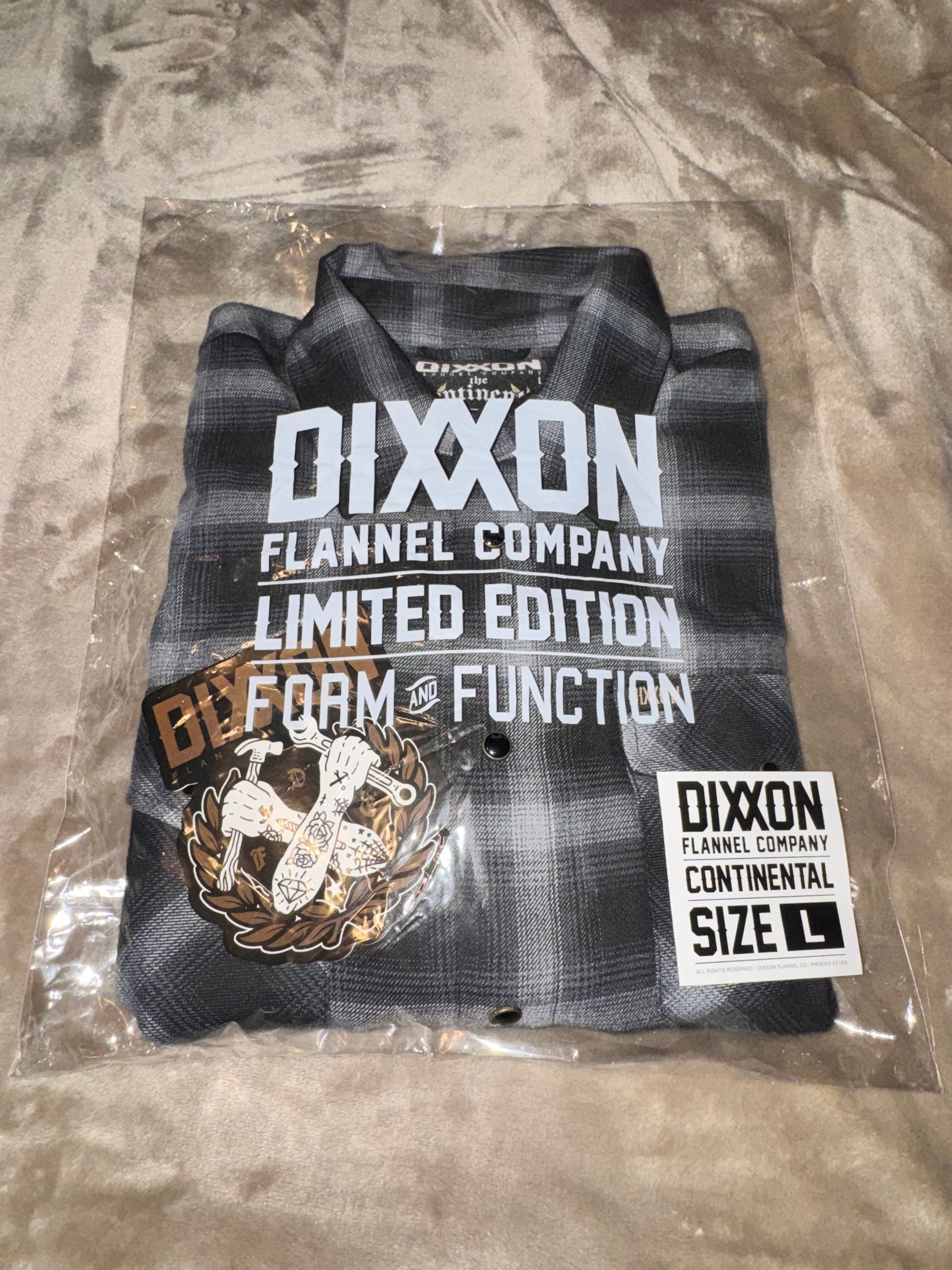 DIXXON Flannel Continental 10 Years Strong  Mens Size Large