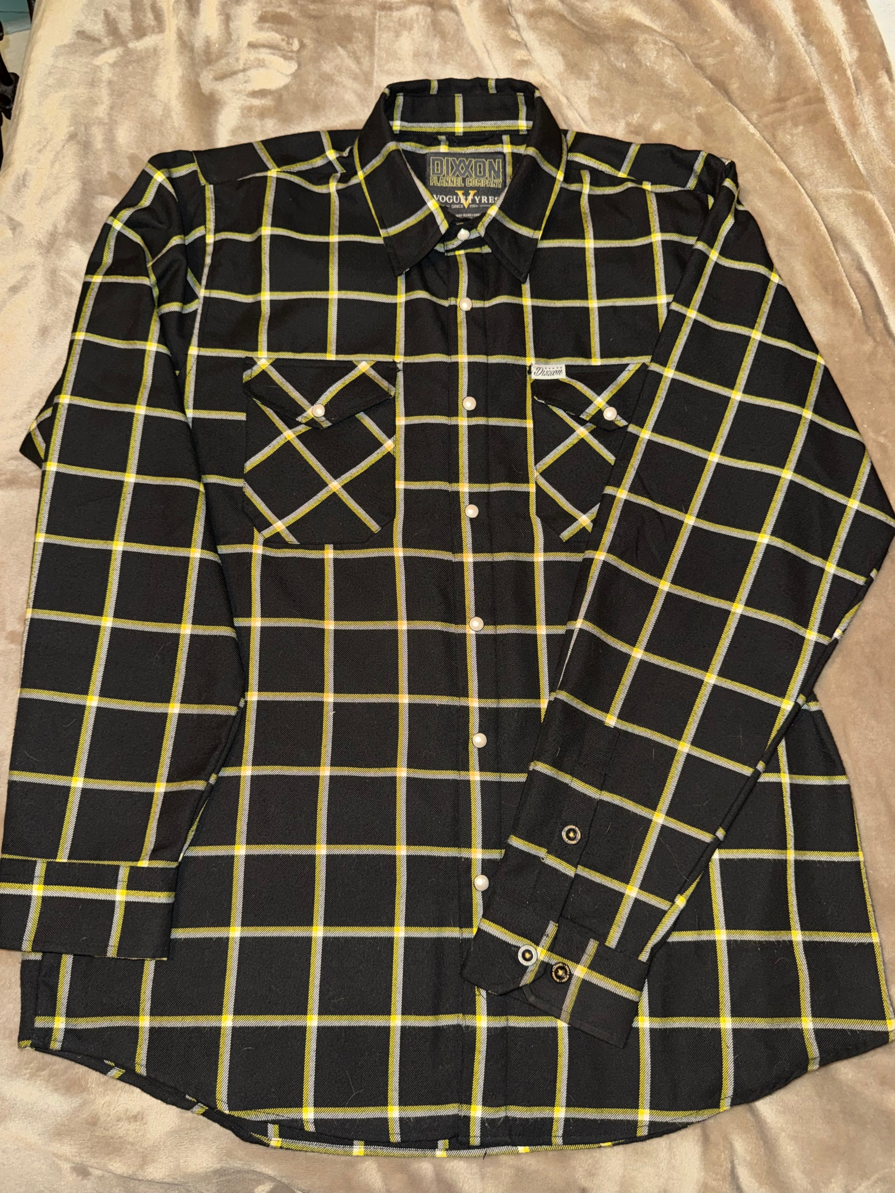 Dixxon Flannel Vogue Tyres - Mens Size L - Great Condition