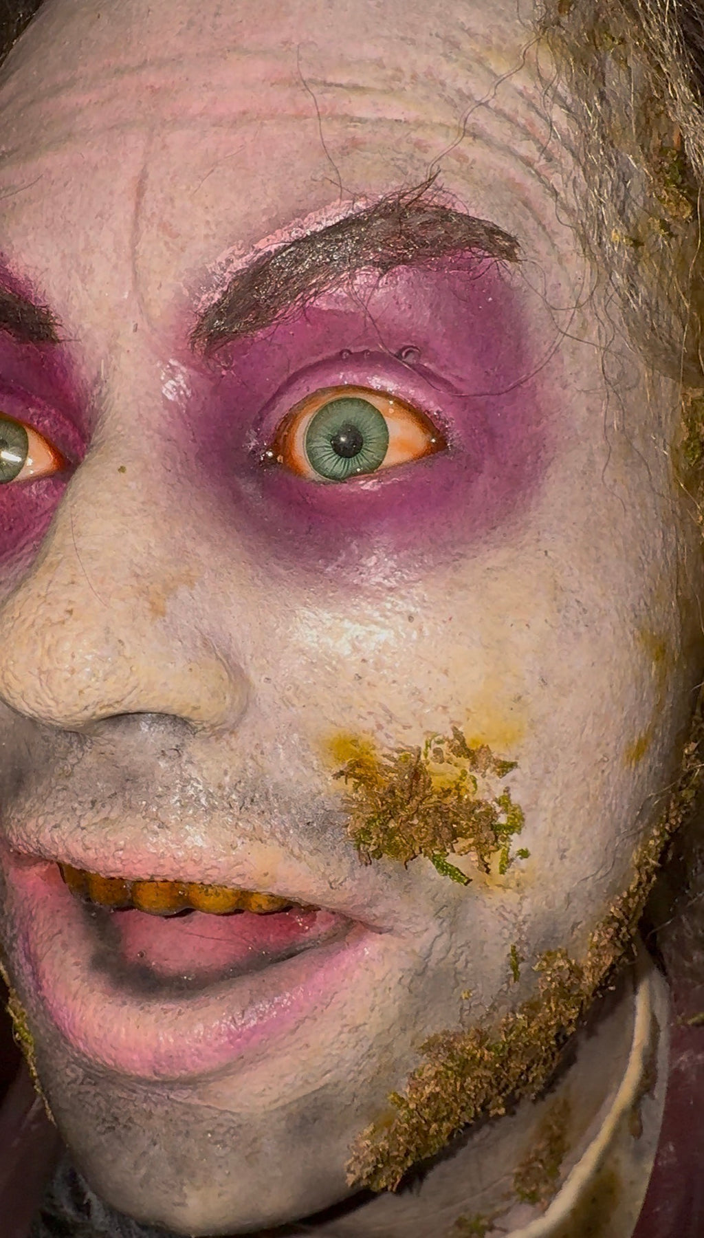Ultra Realistic 1:1 Scale Scary Beetlejuice Bust