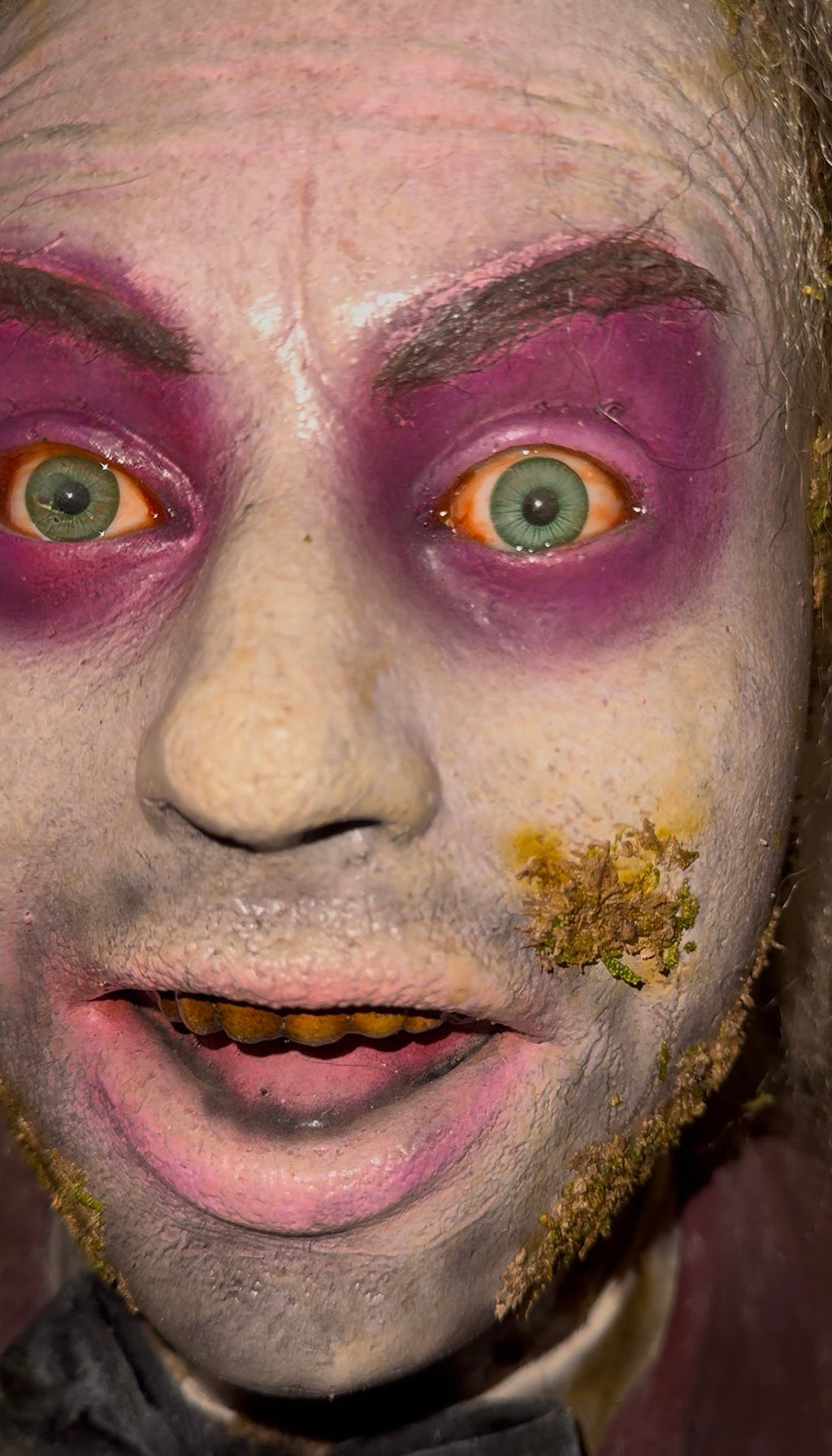Ultra Realistic 1:1 Scale Scary Beetlejuice Bust