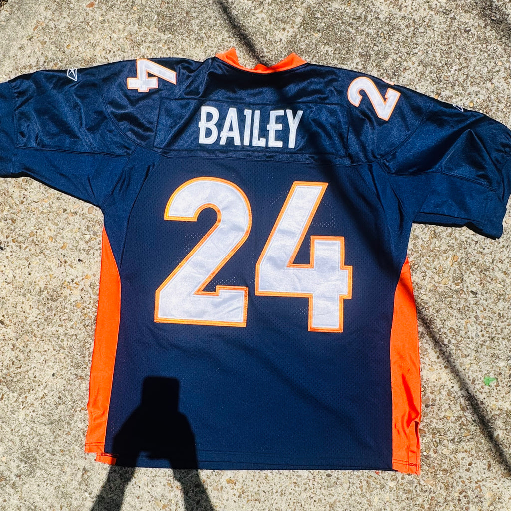 Denver Broncos NFL Football Jersey Lot (6)