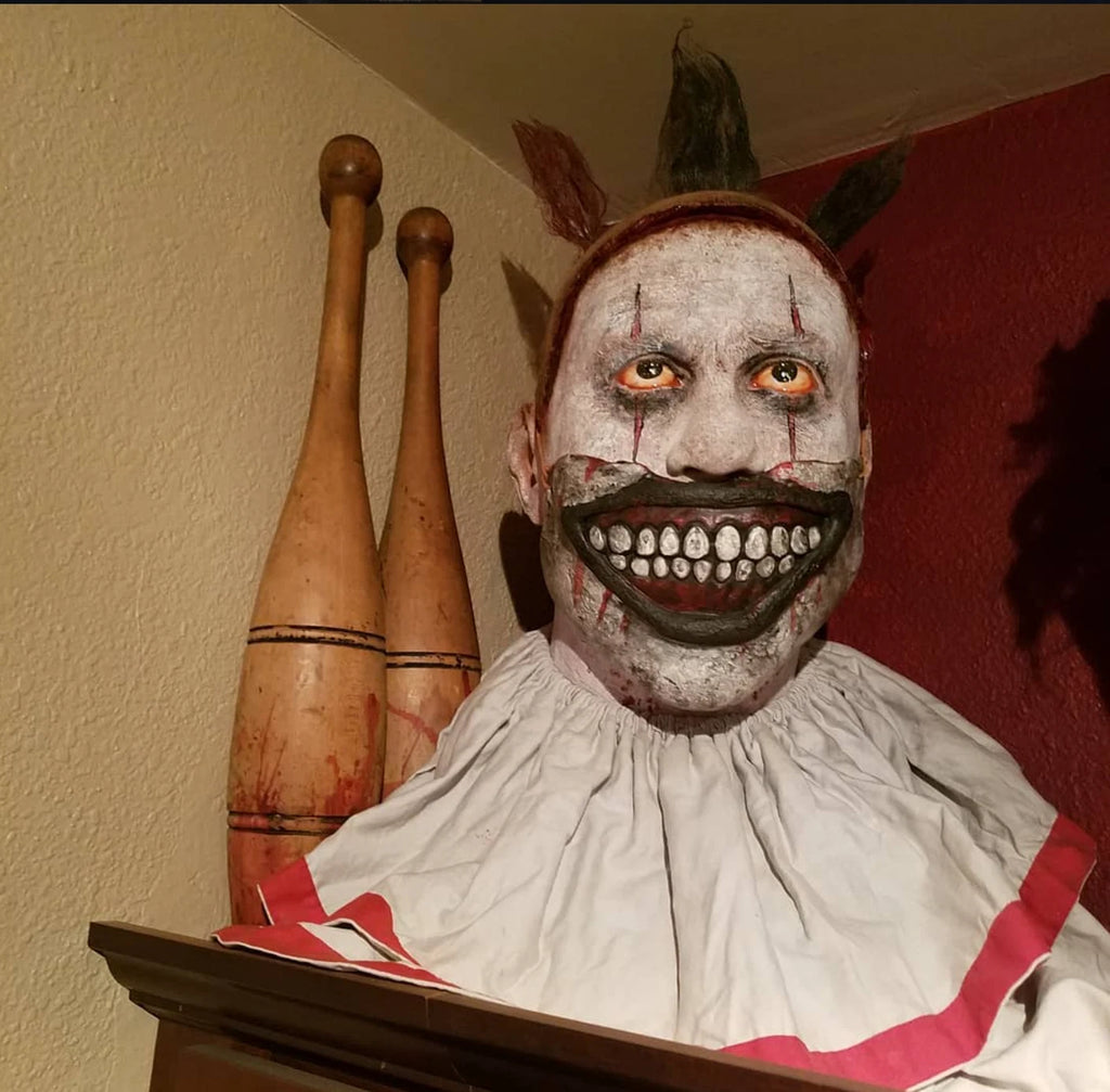 Ultra Realistic 1:1 Scale Scary Foam Filled Twisty the Clown from American Horror Story